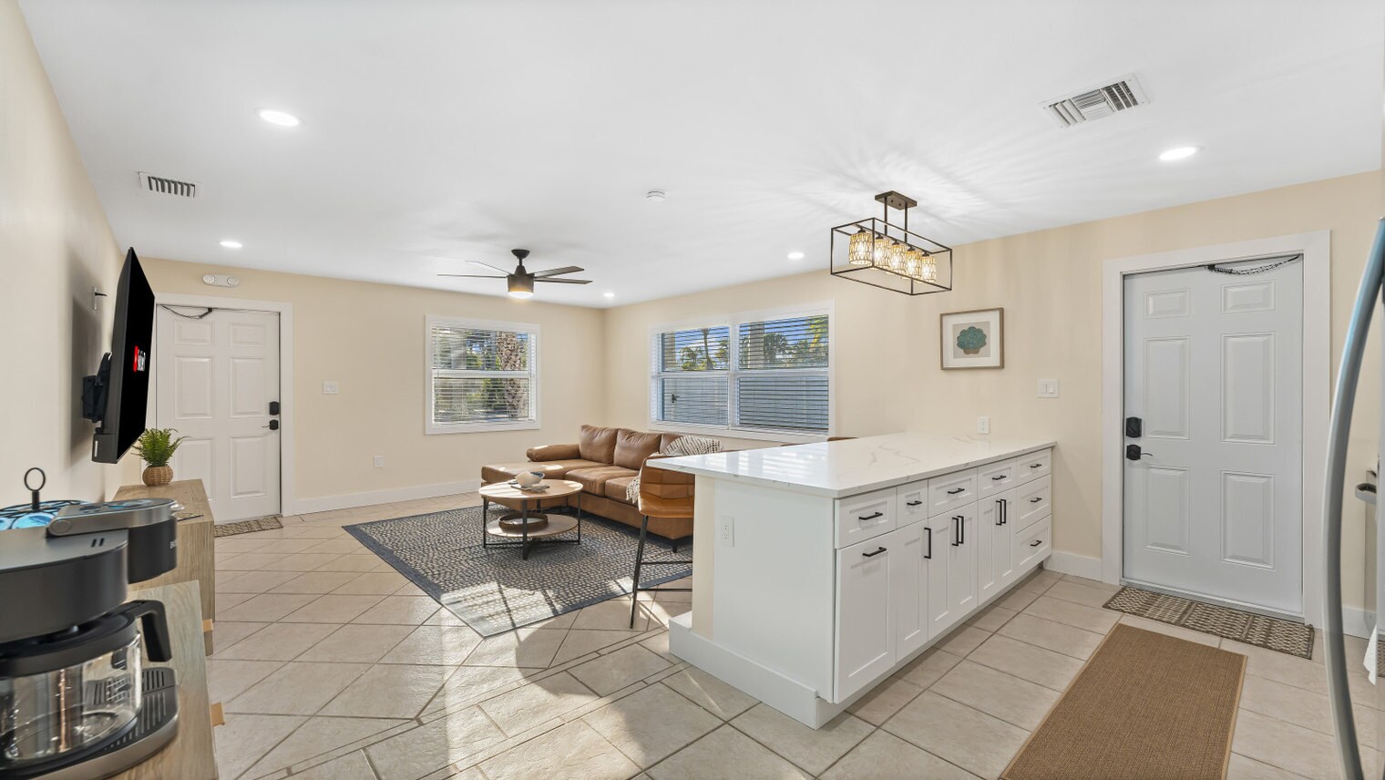 Building Photo - 79 S Brevard Ave