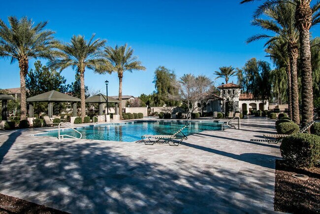 Building Photo - This home has everything that you are looking for!