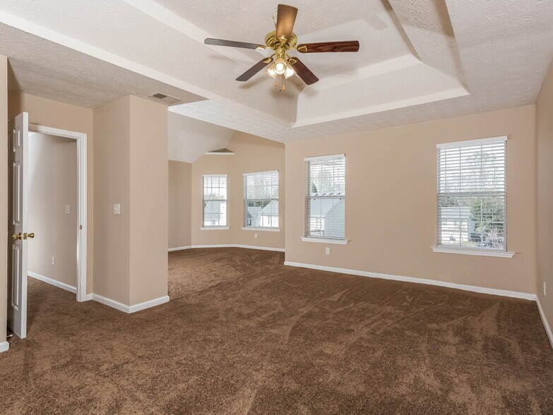 Building Photo - 505 Concord Terrace