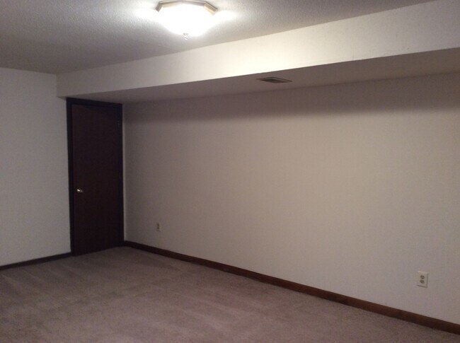 Building Photo - 1456-58 Sonora Dr.