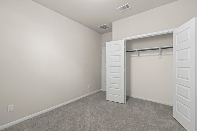 Building Photo - 10419 Astor Pt Trl