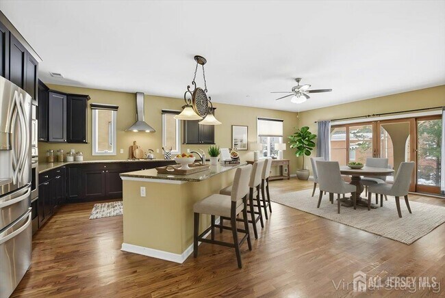 Building Photo - 86 Davinci Dr