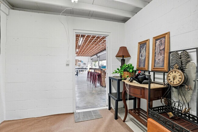 Building Photo - 2261 Krape Rd