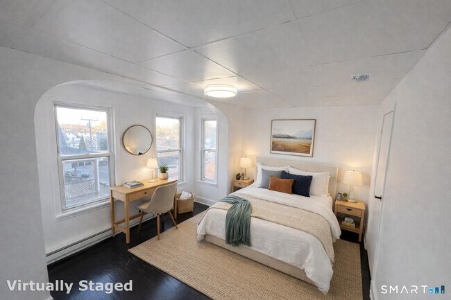 Building Photo - 4 Division St