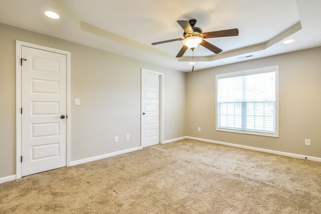 Building Photo - 109 W Webber Ln