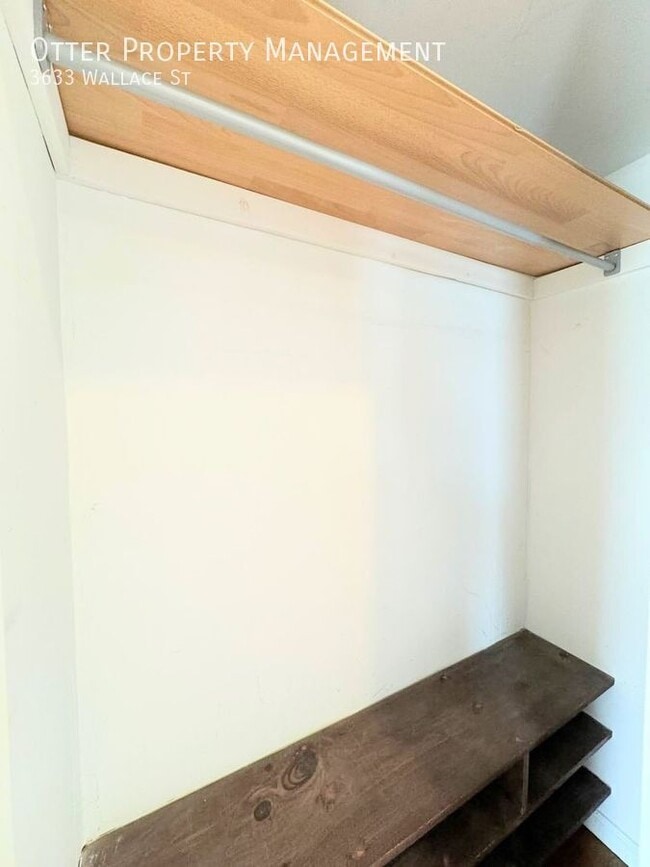 Building Photo - 3633 Wallace St