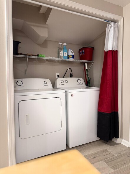 Building Photo - 2566 Hightower Ct NW