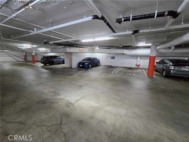 Building Photo - 8828 Pershing Dr