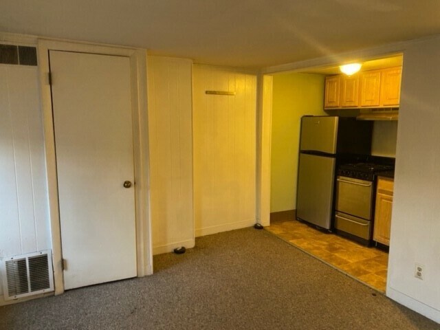 Building Photo - 238 Cambridge St