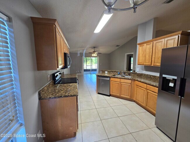 Building Photo - 4510 Manchester Dr