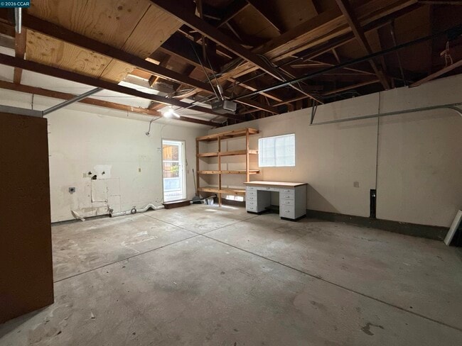 Building Photo - 5303 Grasswood Cir