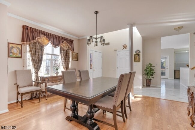 Building Photo - 49 Gordon Cir