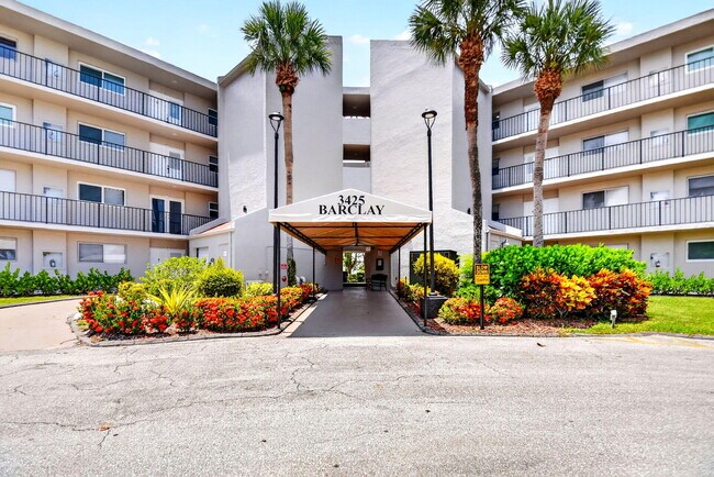 Building Photo - 3425 Via Poinciana