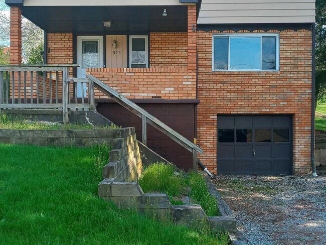 Building Photo - 314 Lowgar Dr