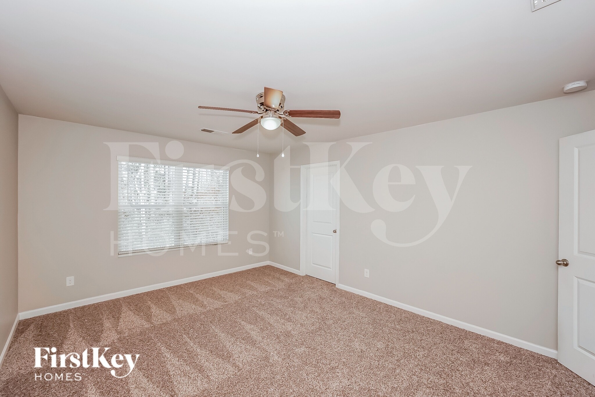 Building Photo - 3302 Newell Vlg Dr