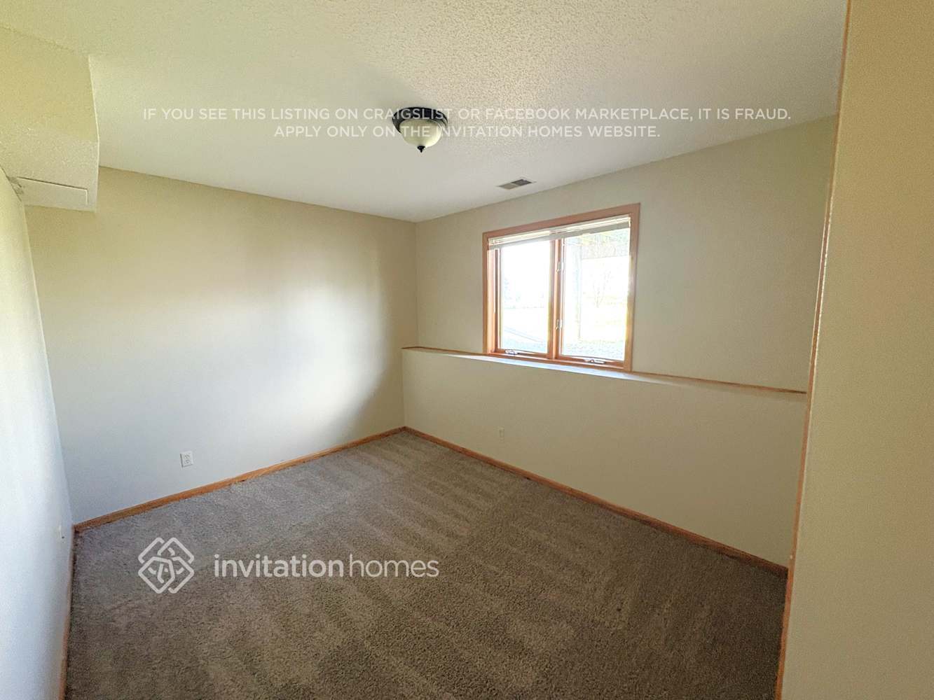 Building Photo - 13876 59th St NE