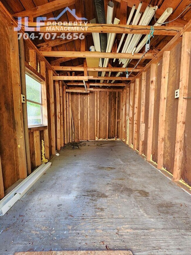 Building Photo - Cute 2 Bed/1 Bath Ranch in Downtown Kannapolis!