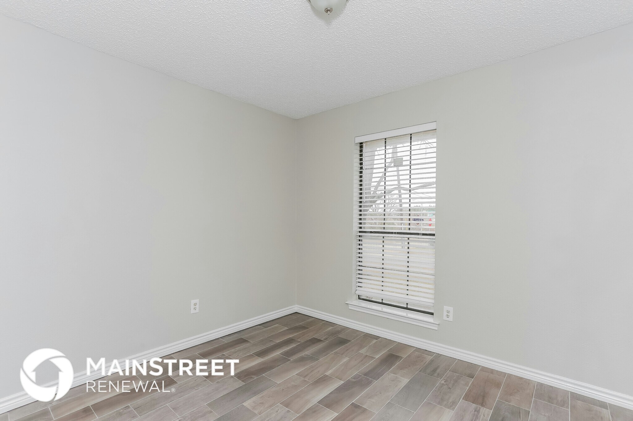 Building Photo - 1016 Placid Dr