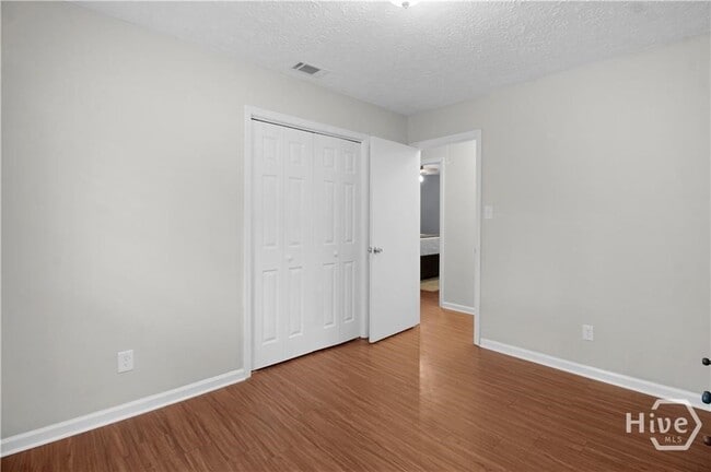 Building Photo - 451 Sandpiper Rd