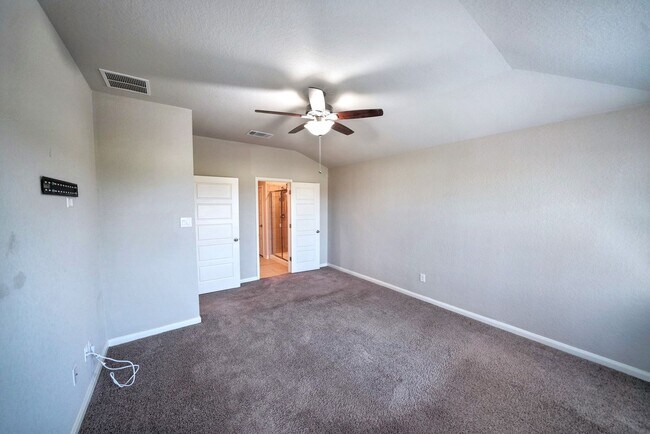 Building Photo - Gorgeous 4-Bedroom Home in Westpointe East - Realtor Commission: $500