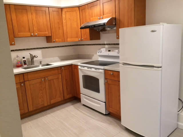 Kitchen - 1215 43rd Ave