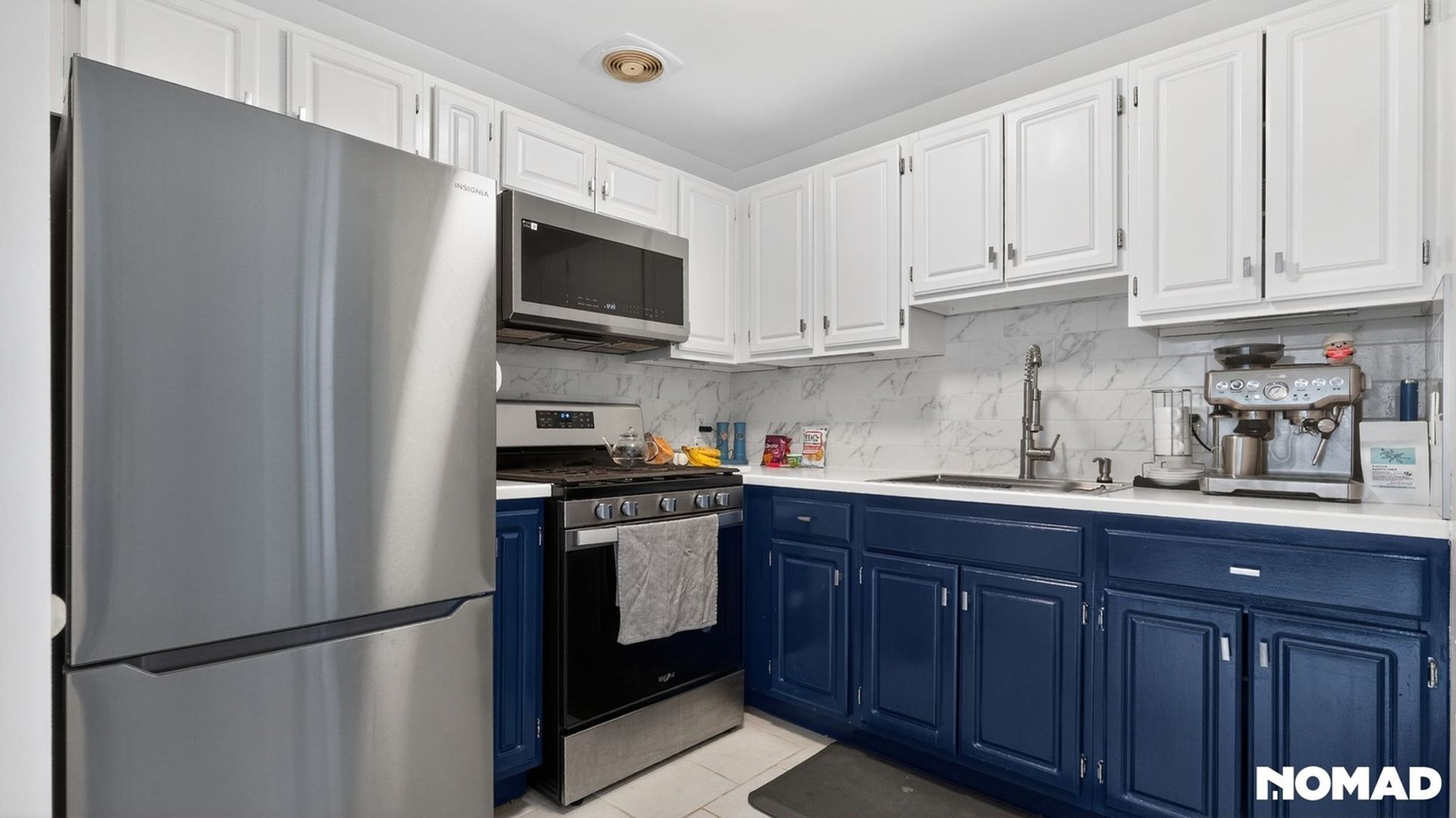 Building Photo - 1615 St Marks Ave