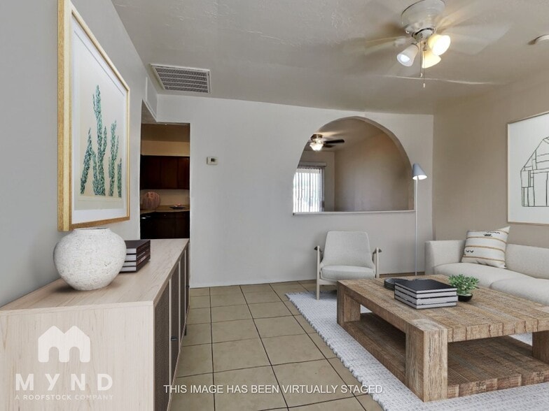 Building Photo - 15426 N Cactus Ln