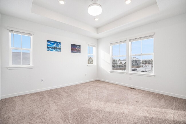 Building Photo - "Spacious 4-Bedroom Duplex Oasis with 3 Full Baths in Erie, CO - Your Perfect Home Awaits!"