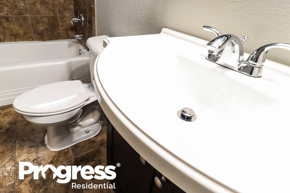 Building Photo - 1204 Pratt Hwy