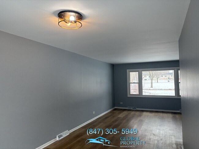 Building Photo - 3 Bedroom Home for Rent