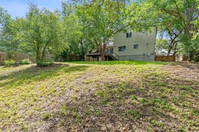 Building Photo - 3633 Peregrine Falcon Dr