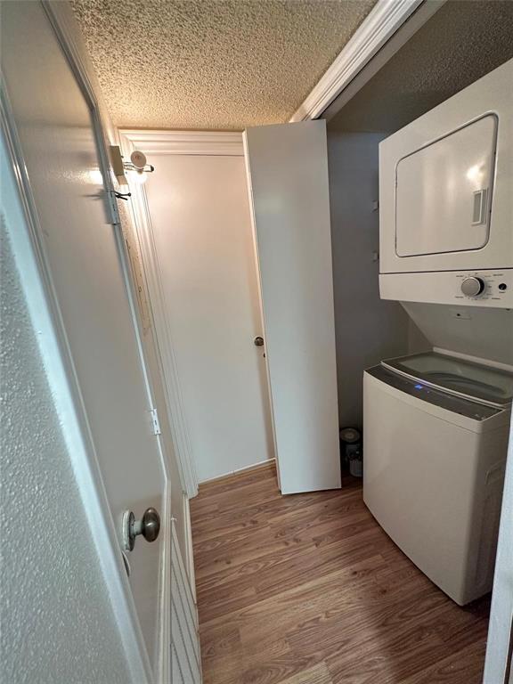 Building Photo - 200 Pecan Dr