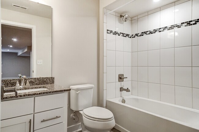 Building Photo - 5805 Barrowlands Ct