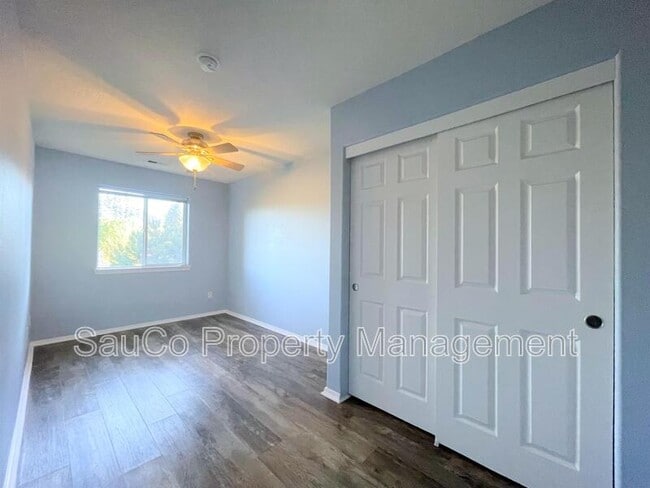 Building Photo - 20018 SW Monson St