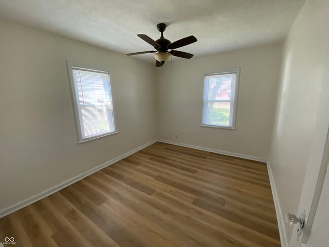 Building Photo - 3838 E Pleasant Run Parkway North Dr