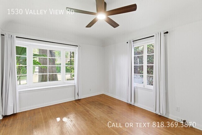 Building Photo - 1530 Valley View Rd