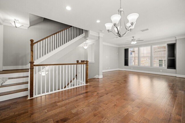 Building Photo - 6703 Highclere Manor Ln