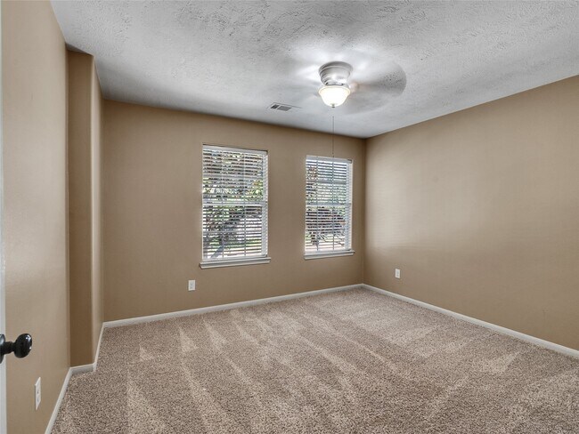 Building Photo - 24543 Pelican Hill Dr