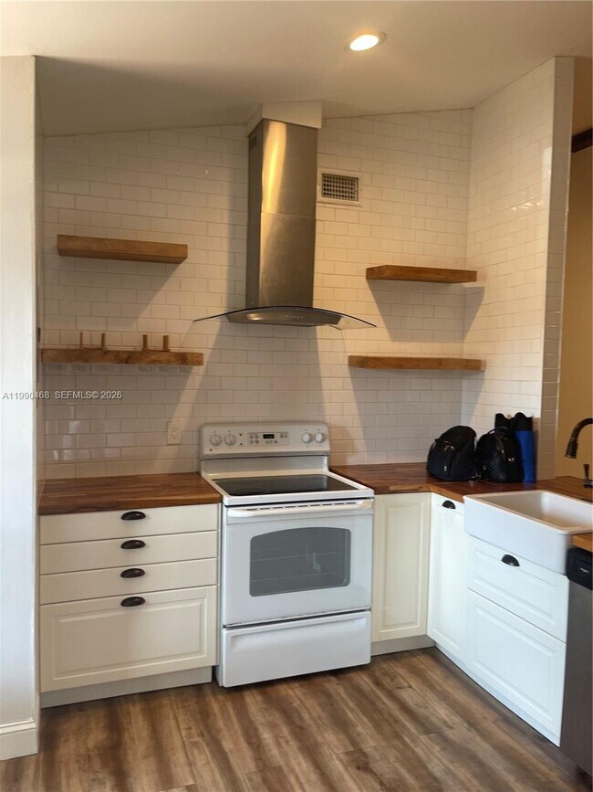 Building Photo - 11269 SW 116th Terrace