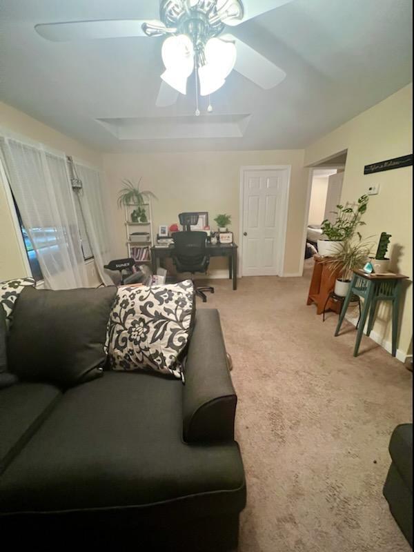 Building Photo - 167 Elm St