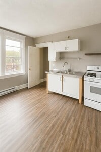 Building Photo - 201 Emming St