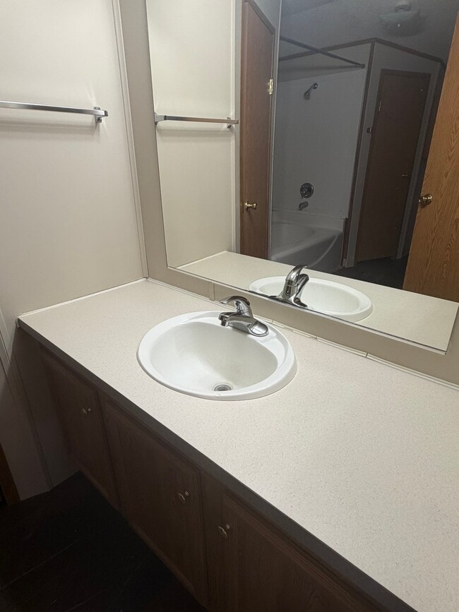 Building Photo - 4664 US-30