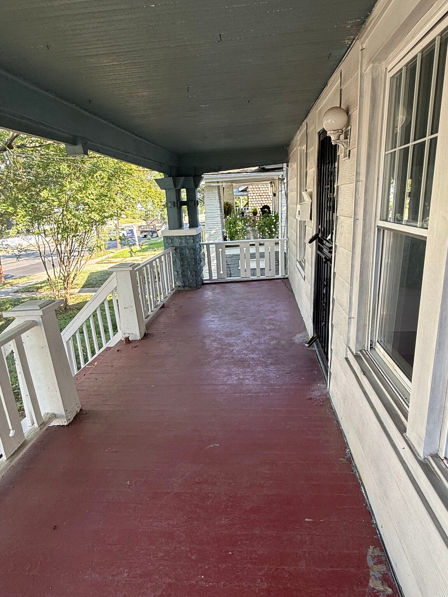 Building Photo - 3006 South Dakota Ave NE