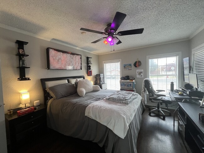 Building Photo - 3101 26th St