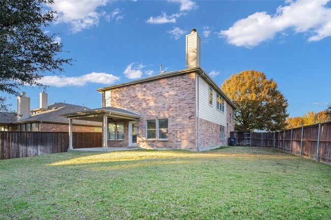 Building Photo - 10101 Benwick Dr