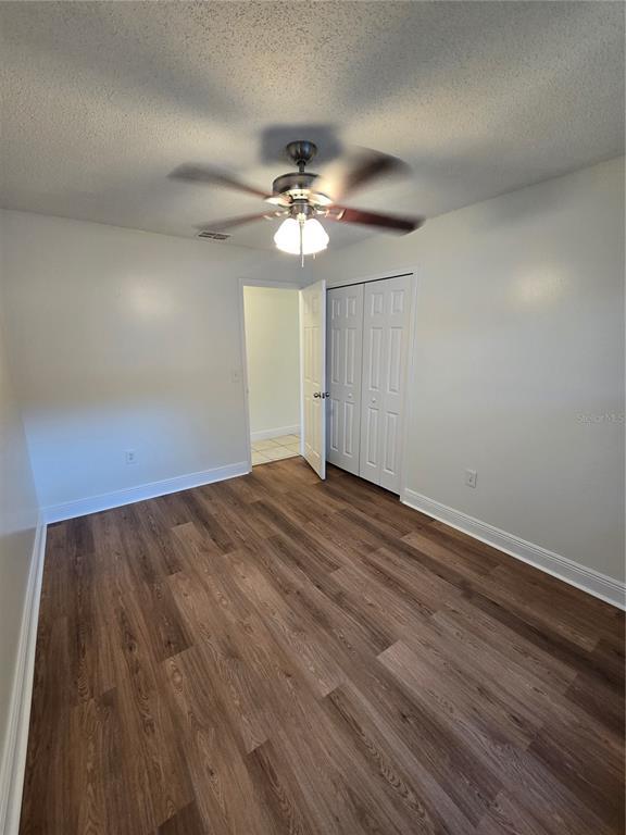 Building Photo - 301 W 26th St