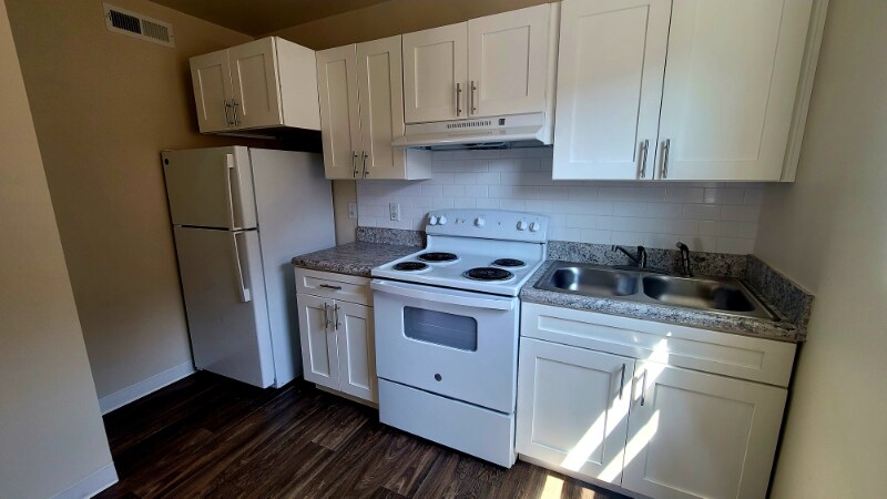 Building Photo - 1121 Stainback St