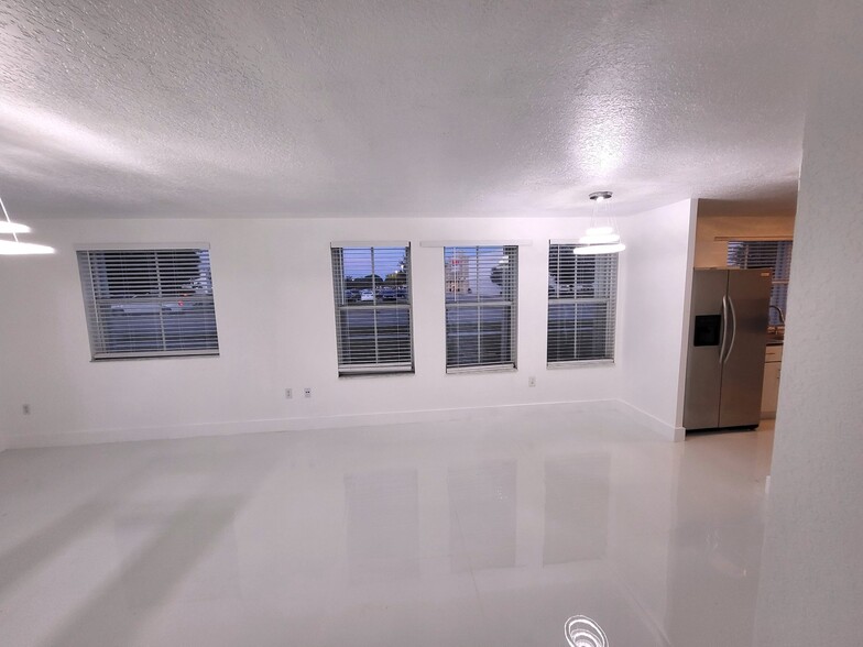 Building Photo - 19340 SW 103rd Ct