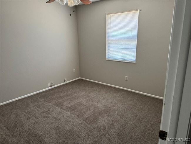 Building Photo - 2143 S Overview Dr
