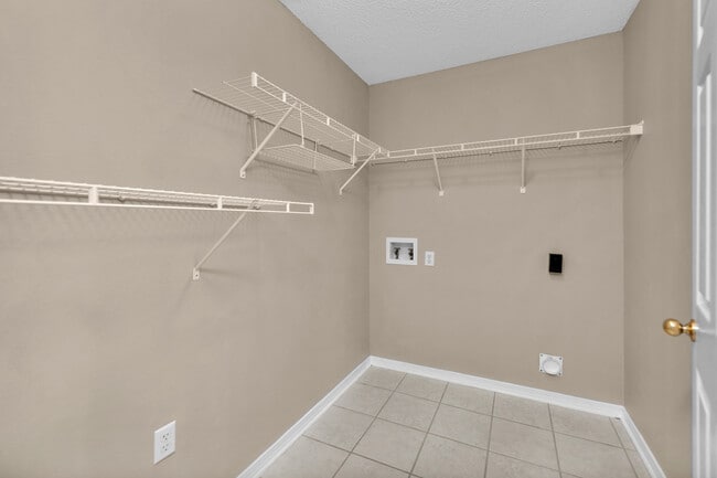 Building Photo - 722 Marsh Harbor Dr